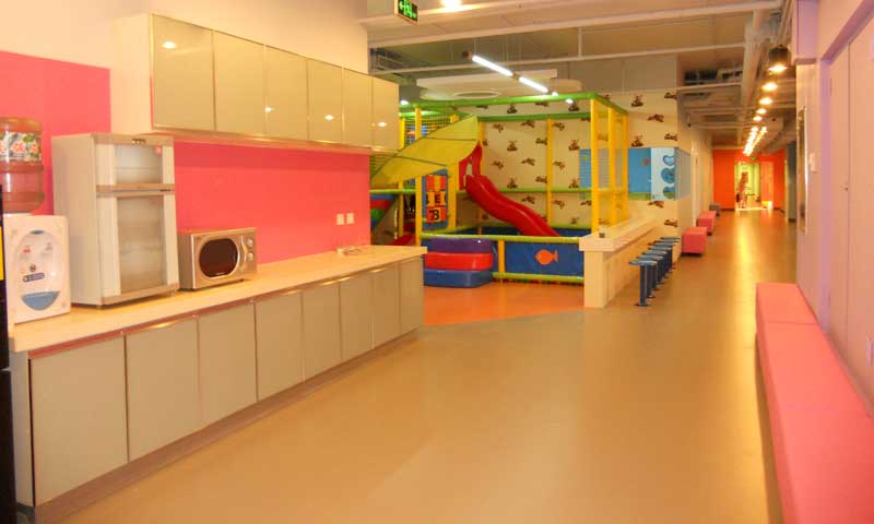 北京佳貝貝國際幼兒園塑膠地板 北京佳貝貝國際幼兒園塑膠地板